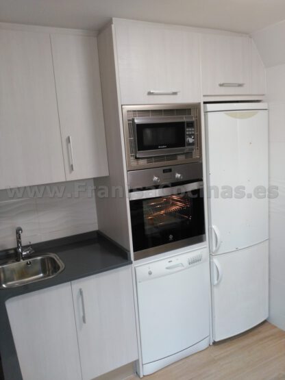 Muebles de cocina laminado - Imagen 12