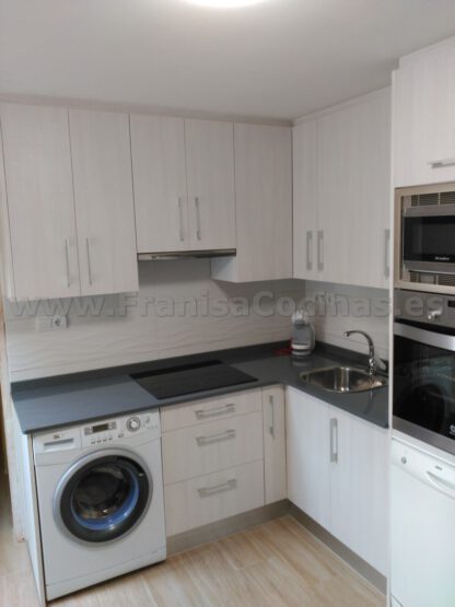Muebles de cocina laminado - Imagen 2