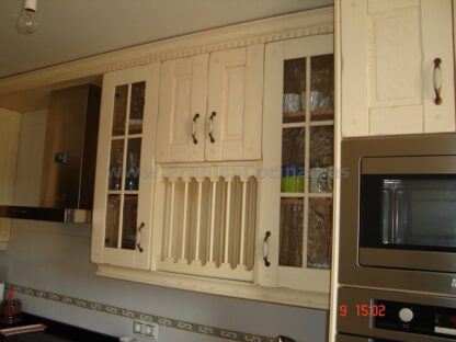 Muebles de cocina de madera rústica - Imagen 5