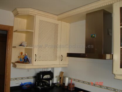 Muebles de cocina de madera rústica - Imagen 6
