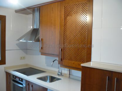 Muebles de cocina tablero marino cerezo - Imagen 5