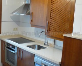 Muebles de cocina tablero marino cerezo