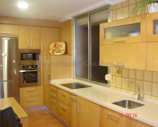 Muebles de cocina tablero marino haya