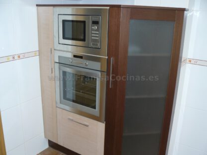 Muebles de cocina tablero marino wengué y roble pr - Imagen 9