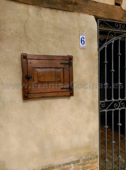 Trasera corredera portón de madera de pino - Imagen 9