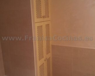 Mueble armario de baño a la medida
