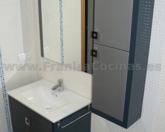 Mueble de baño lacado gris metalizado