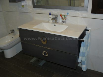 Mueble de baño metalizado gris - Imagen 2