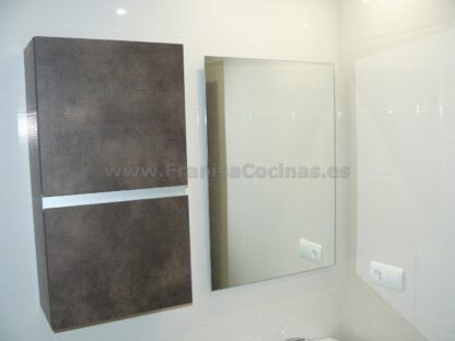 Mueble de baño laminado efecto gola - Imagen 2
