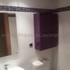 Mueble de baño lacado berenjena