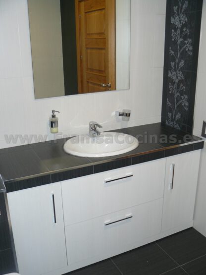 Mueble de baño a la medida laminado pino cervino - Imagen 4