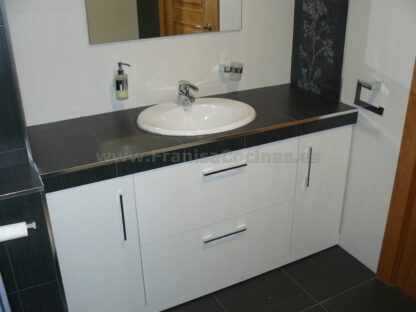 Mueble de baño a la medida laminado pino cervino - Imagen 5