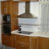 Muebles de cocina enmarcada en madera de haya tintada - Imagen 2