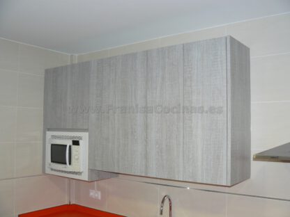 Muebles de cocina tirador efecto gola y tirador oculto - Imagen 6