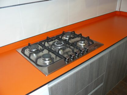 Muebles de cocina tirador efecto gola y tirador oculto - Imagen 9