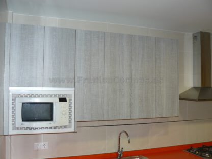Muebles de cocina tirador efecto gola y tirador oculto - Imagen 21