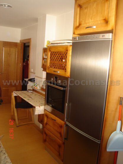 Muebles de cocina de madera de fresno - Imagen 10