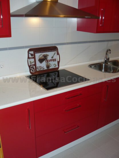 Muebles de cocina roja laminado estratificado AR+ - Imagen 8