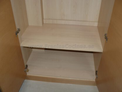 Armario empotrado puertas abatibles haya vaporizada - Imagen 7