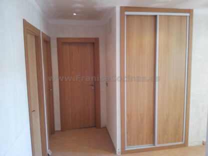 Armario empotrado puertas correderas