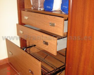 Armario empotrado puertas corrrederas sapelly
