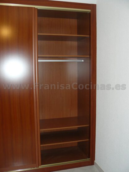 Armario empotrado puertas correderas sapelly - Imagen 6