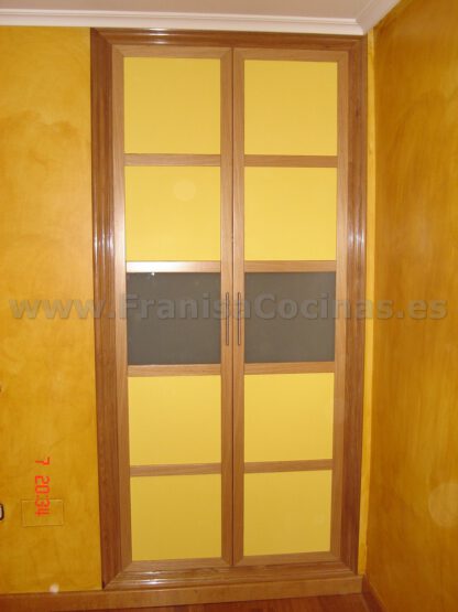 Armario empotrado puertas plegables