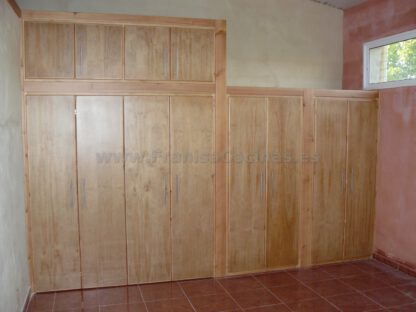 Armario empotrado puertas plegables madera de pino - Imagen 10