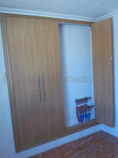 Armario empotrado puertas plegables melamina roble - Imagen 3