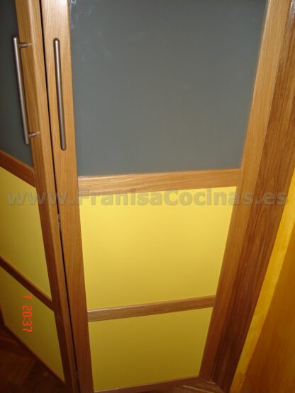Armario empotrado puertas plegables - Imagen 4