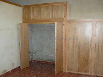 Armario empotrado puertas plegables madera de pino - Imagen 6