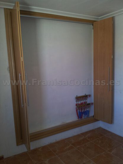 Armario empotrado puertas plegables melamina roble - Imagen 5