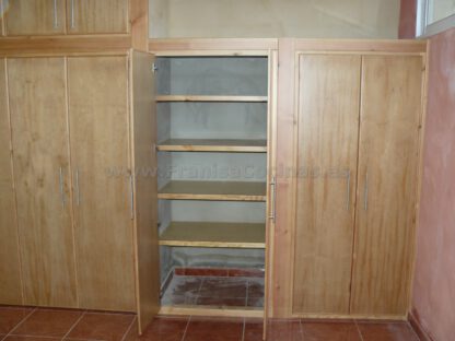 Armario empotrado puertas plegables madera de pino - Imagen 9