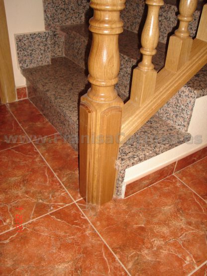 Balaustre de madera de roble para escalera - Imagen 11