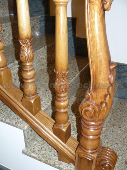 Balaustre de madera de roble - Imagen 17