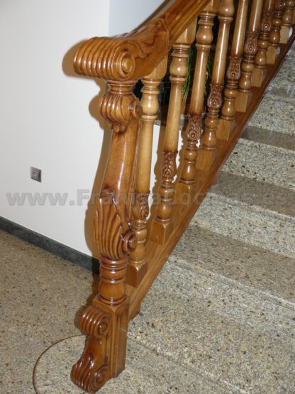 Balaustre de madera de roble - Imagen 6