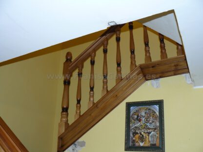 Balaustre de madera de pino tintado - Imagen 2