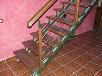 Escalera de madera de roble - Imagen 2