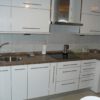 Muebles de cocina laminado estratificado blanco brillo AR+ - Imagen 11