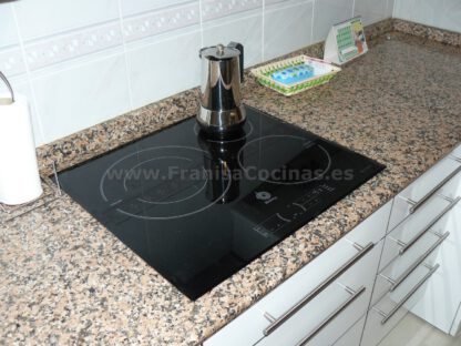Muebles de cocina laminado estratificado blanco brillo AR+ - Imagen 28