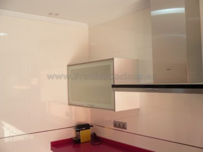 Muebles de cocina Luxe blanco alto brillo - Imagen 11
