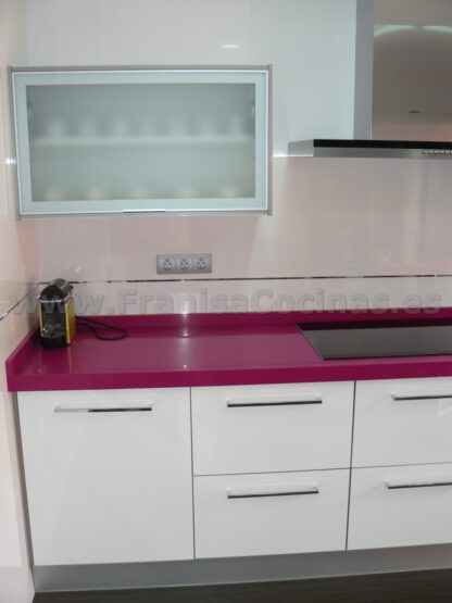 Muebles de cocina Luxe blanco alto brillo - Imagen 18