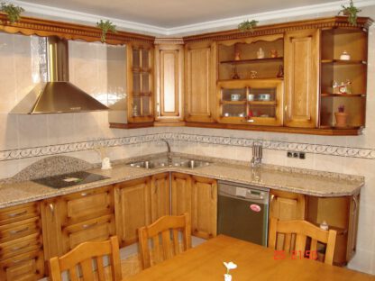 Muebles de cocina de madera fresno - Imagen 2