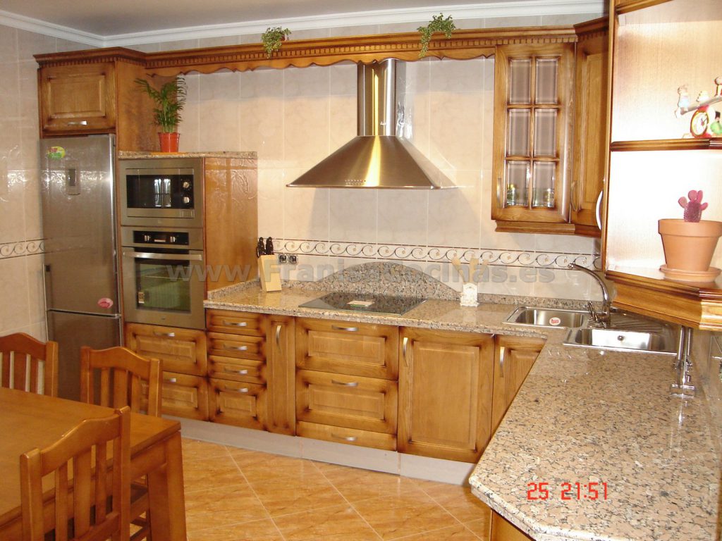 Muebles de cocina de madera fresno – FRANISA Cocinas