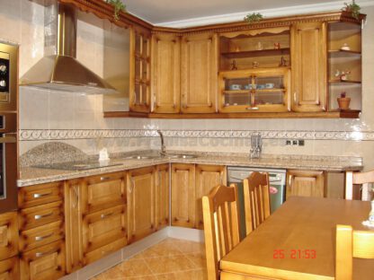 Muebles de cocina de madera fresno - Imagen 4