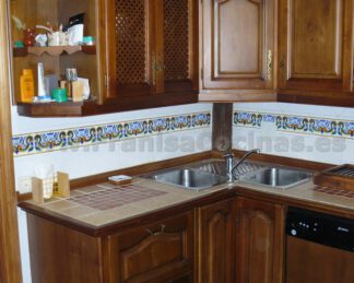 Muebles de cocina rústica madera pino