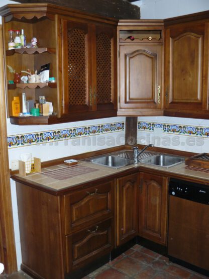 Muebles de cocina rústica madera pino