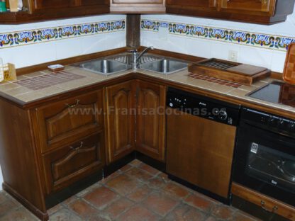 Muebles de cocina rústica madera pino - Imagen 12