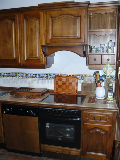 Muebles de cocina rústica madera pino - Imagen 2