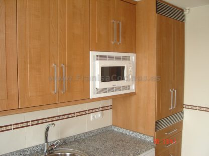 Muebles de cocina polilaminada maple oscuro - Imagen 14